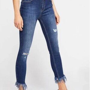 FREE PEOPLE Great Heights Frayed Skinny Jeans